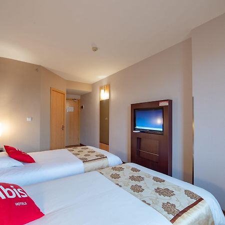 Ibis Hangzhou Huanglong Sports Center Hotel Exterior foto